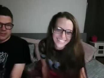 justthecouplenexdoor webcam model stream image