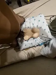 Axeltu77 webcam model stream image