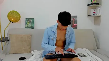 logan_thomas webcam model stream image