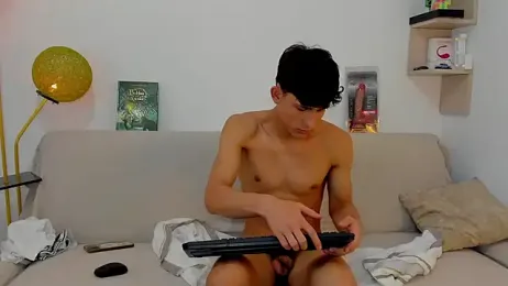 logan_thomas webcam model stream image