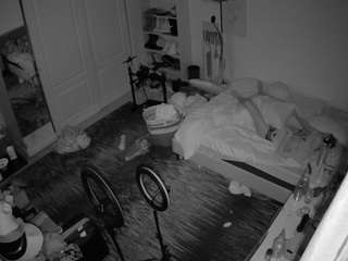 voyeurcam-hornyhostel-02 webcam model stream image