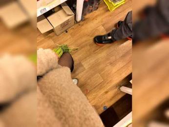 KrasivieNojki webcam model stream image