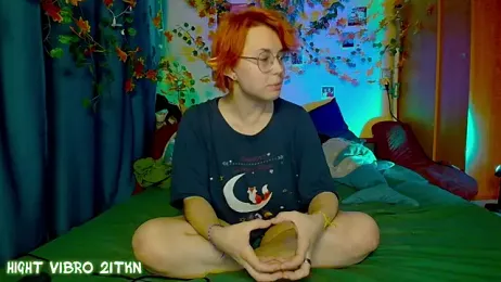 TrickyKitsune webcam model stream image