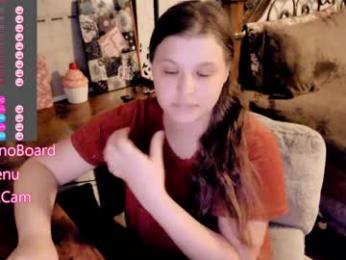 elinareign webcam model stream image