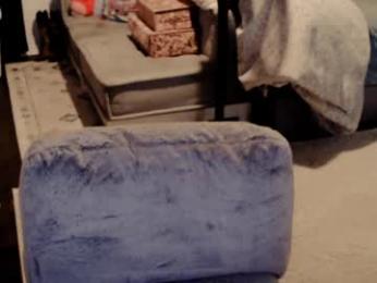 elinareign webcam model stream image