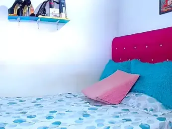 S3xy_Trans webcam model stream image