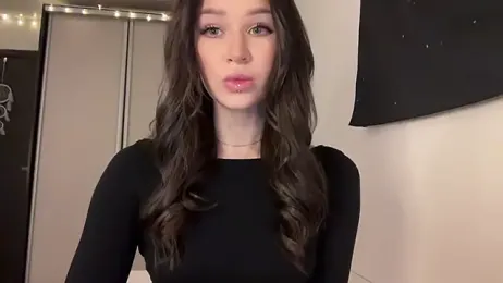 ur_molly webcam model stream image