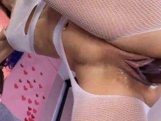 crystallana webcam model stream image