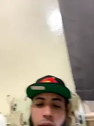 LeoPR00 webcam model stream image