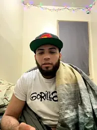 LeoPR00 webcam stripchat model stream image