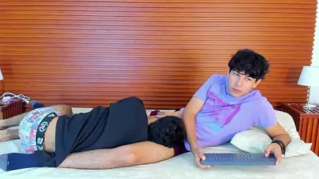 peakk_twiinns webcam stripchat model stream image