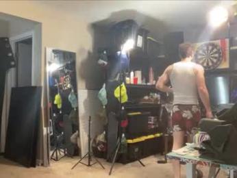 brad_bounce webcam model stream image