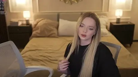 Cassy-Celestial_ webcam model stream image