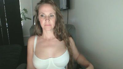 LoVe_On webcam model stream image