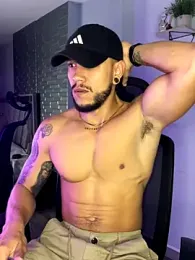 ARON_TAYLER01 webcam model stream image