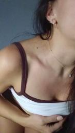 petitebelu webcam model stream image