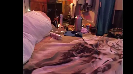 Pussyeat2please webcam model stream image