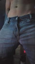 thelilbigklein webcam cam4 model stream image