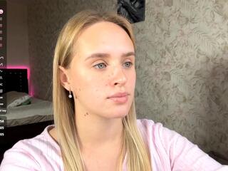 Tangela Shock webcam model stream image