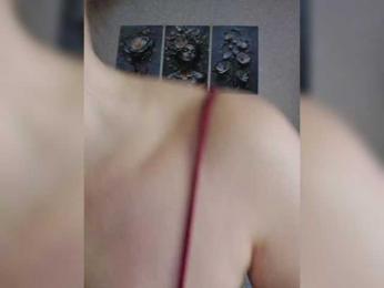 Valkiriyas webcam bongacams model stream image