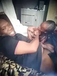 TinnyVsGiant webcam model stream image