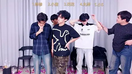 QYBOYS_010 webcam model stream image