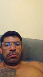 Leonsalvajexxx webcam model stream image