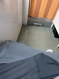 buri232 webcam model stream image