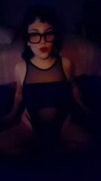 Decimefloraxx webcam model stream image