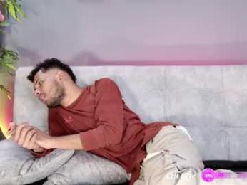 mialuxx webcam chaturbate model stream image