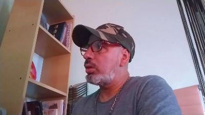 SirA webcam model stream image