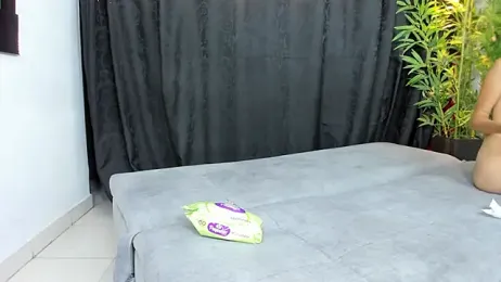 golden_girl_house webcam model stream image