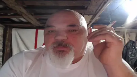 Newfiesausage1972 webcam model stream image