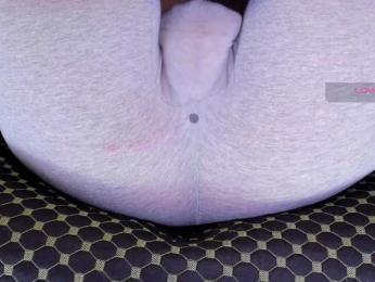 Kira-Kell webcam model stream image