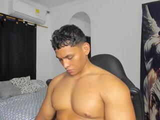 Karl Mendez webcam model stream image