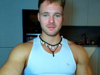 Robin Rieff webcam model stream image