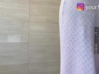 VikkiExtraCheese webcam bongacams model stream image