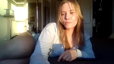 AllesandraLove webcam model stream image