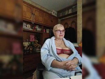 SweetCherry00 webcam model stream image