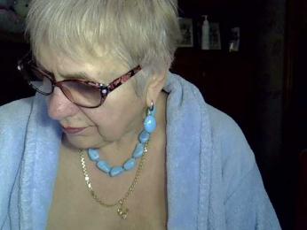 SweetCherry00 webcam bongacams model stream image