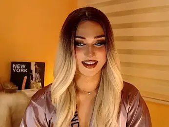 magnificent_kitana webcam model stream image