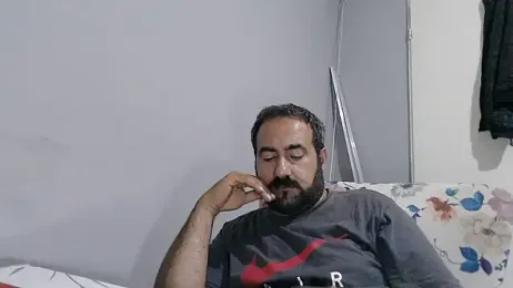 -dark-look- webcam model stream image