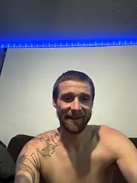 Stillhard8925 webcam model stream image