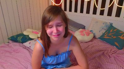 MonaCodling webcam model stream image