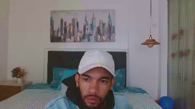 andresnoir_ webcam model stream image