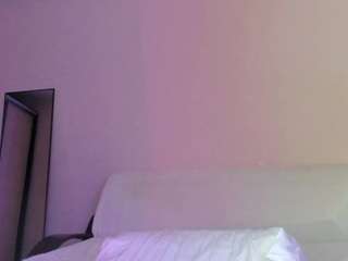 may-flowere webcam model stream image