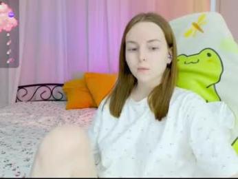 bae_cake_ webcam model stream image