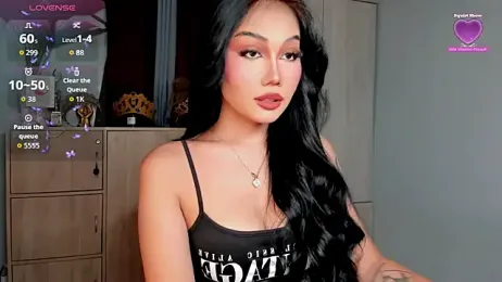 UltimateMuse webcam model stream image