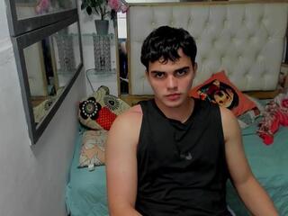 Luis Cardona webcam model stream image