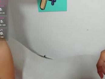 slimfiree webcam model stream image